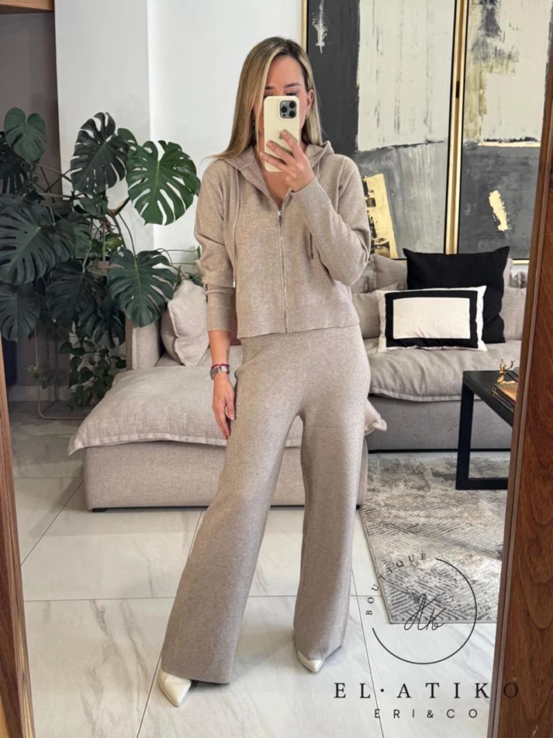 Set de punto  con capucha