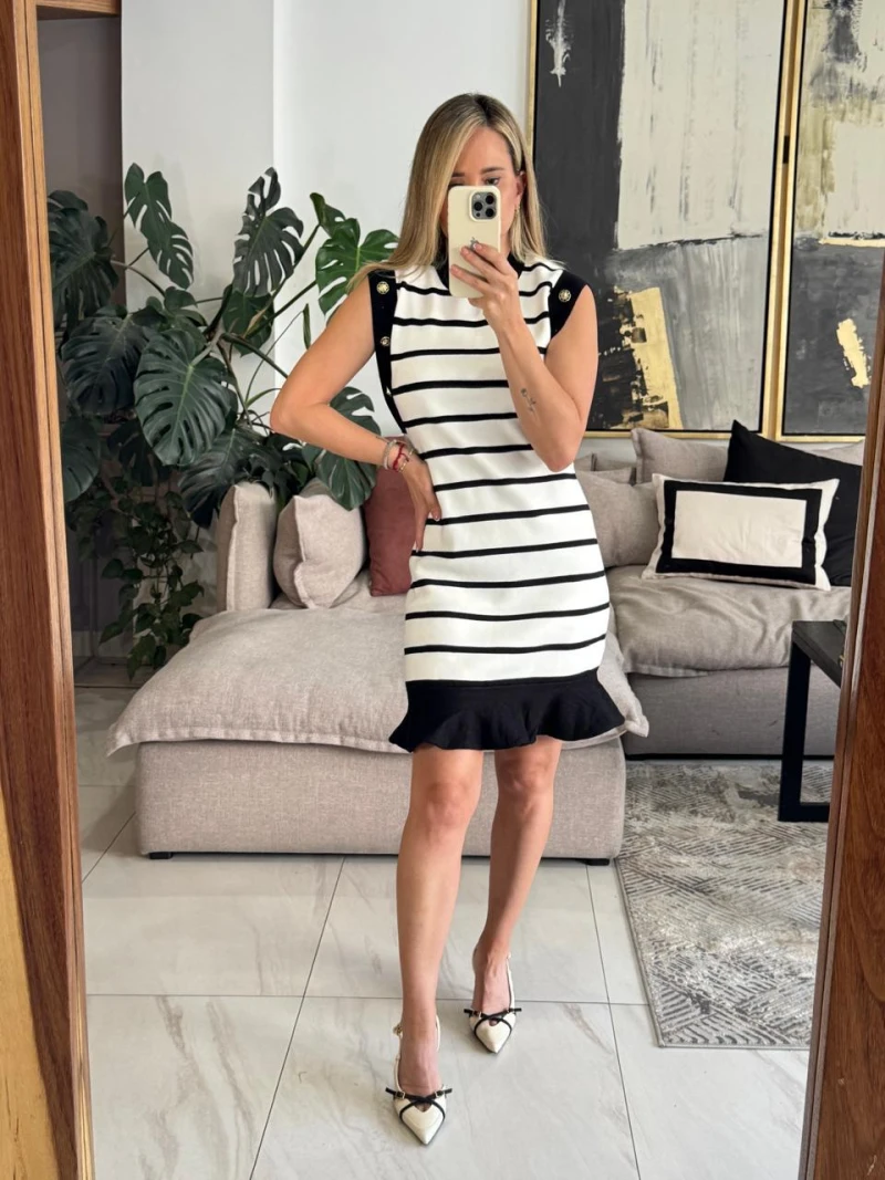 Vestido blanco rayas negras