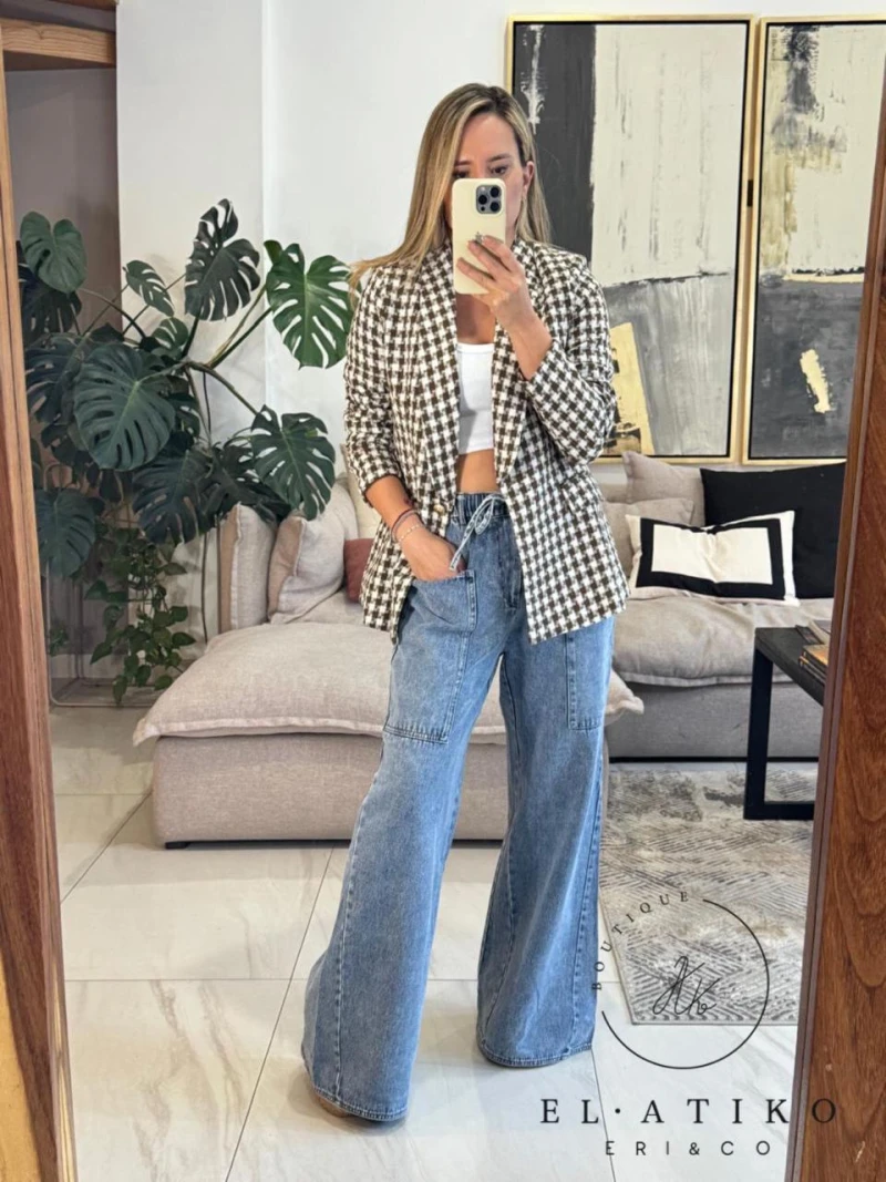 Blazer cuadros cafe y blanco