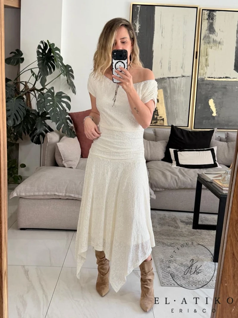Vestido corte pico