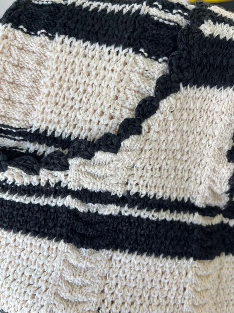 Blusa Tejida de Rayas