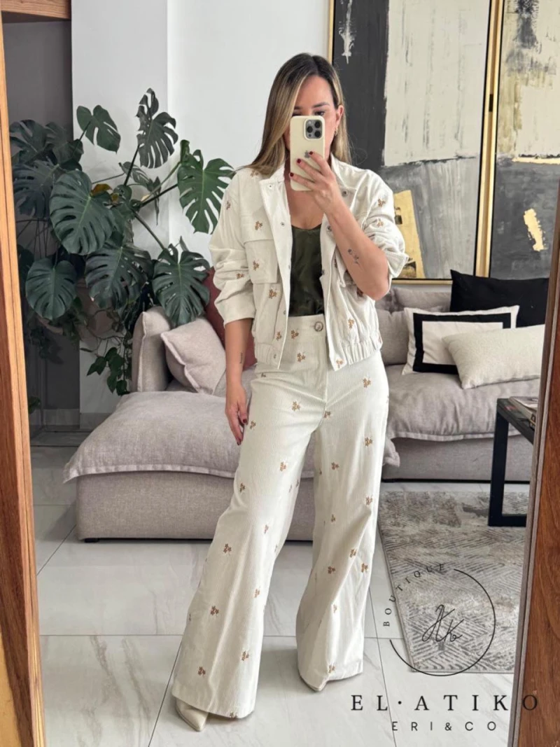 Pantalones estampado de flores