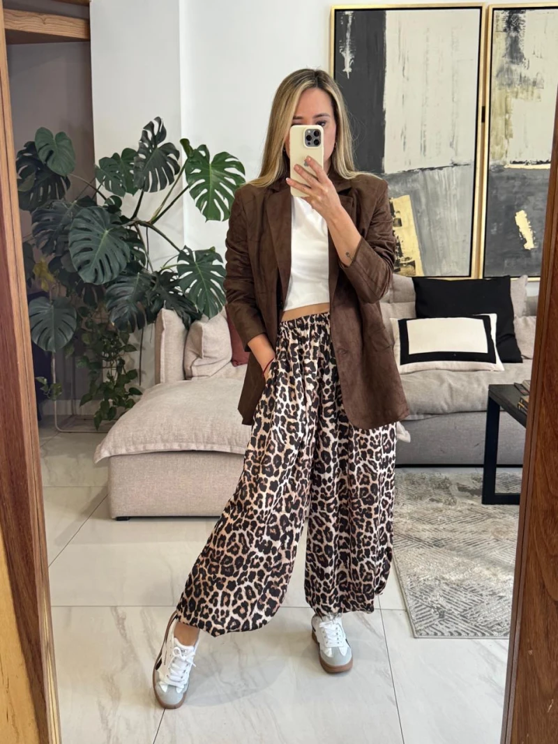 Pantalon bombacho animal print